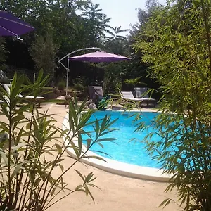 gites-les-3-cigales.hotels-rhonealpes.com/